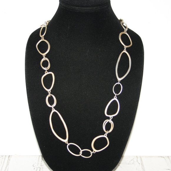 Premier Designs Jewelry - Beautiful gold Premier Designs Large link necklace 40"